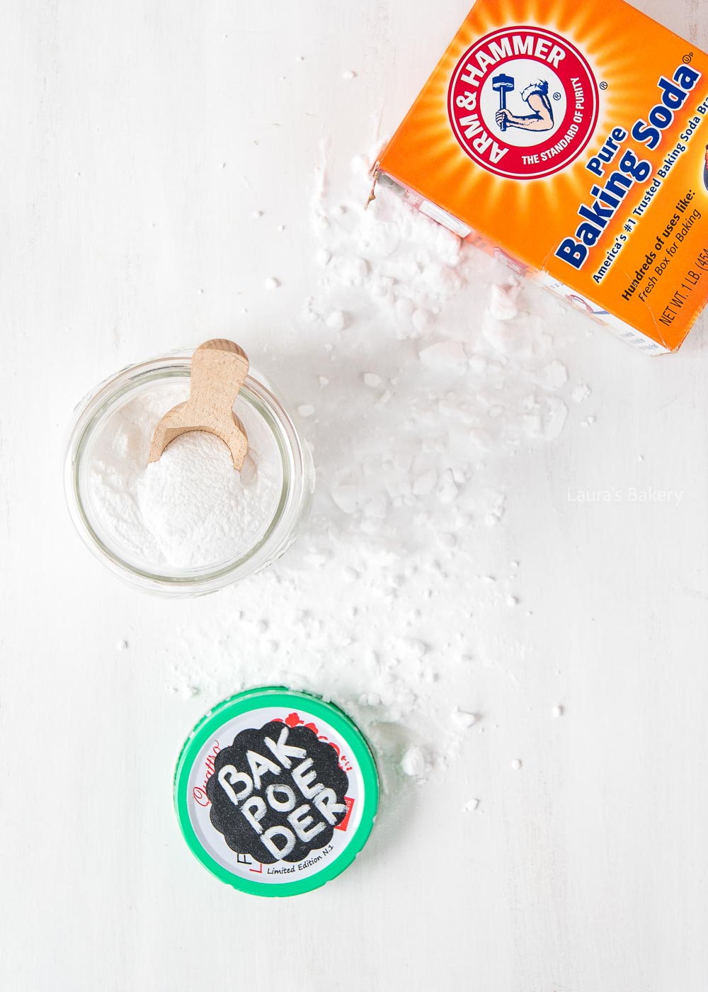 Baking soda vs. Baking powder (baking basics)