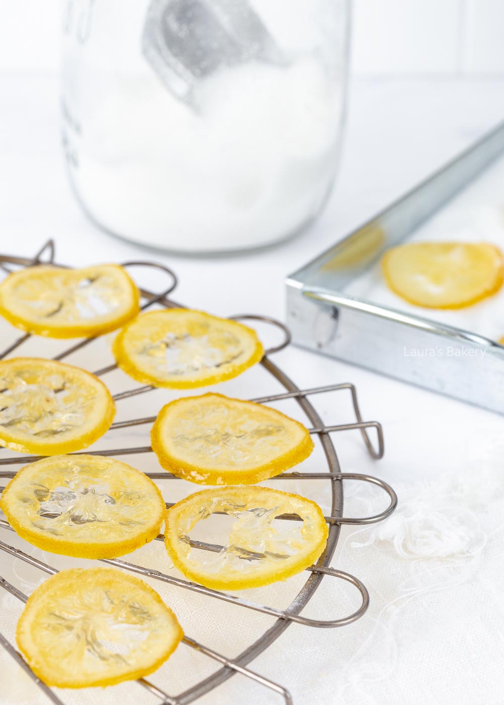 How to make candied lemon slices (easy recipe!)