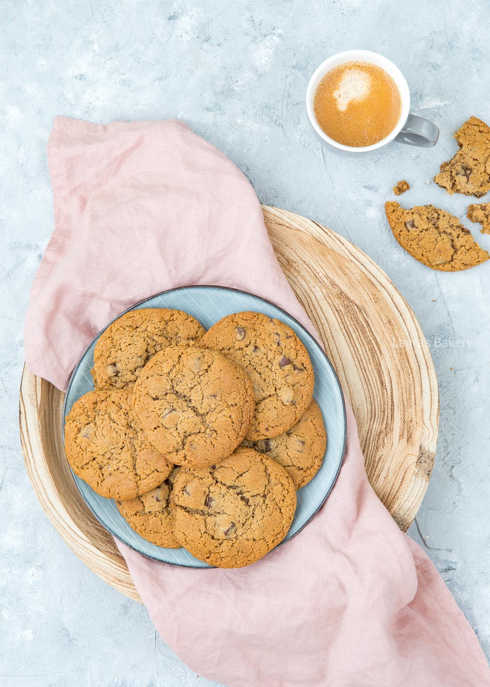 Coffee chocolate chip cookies recipe