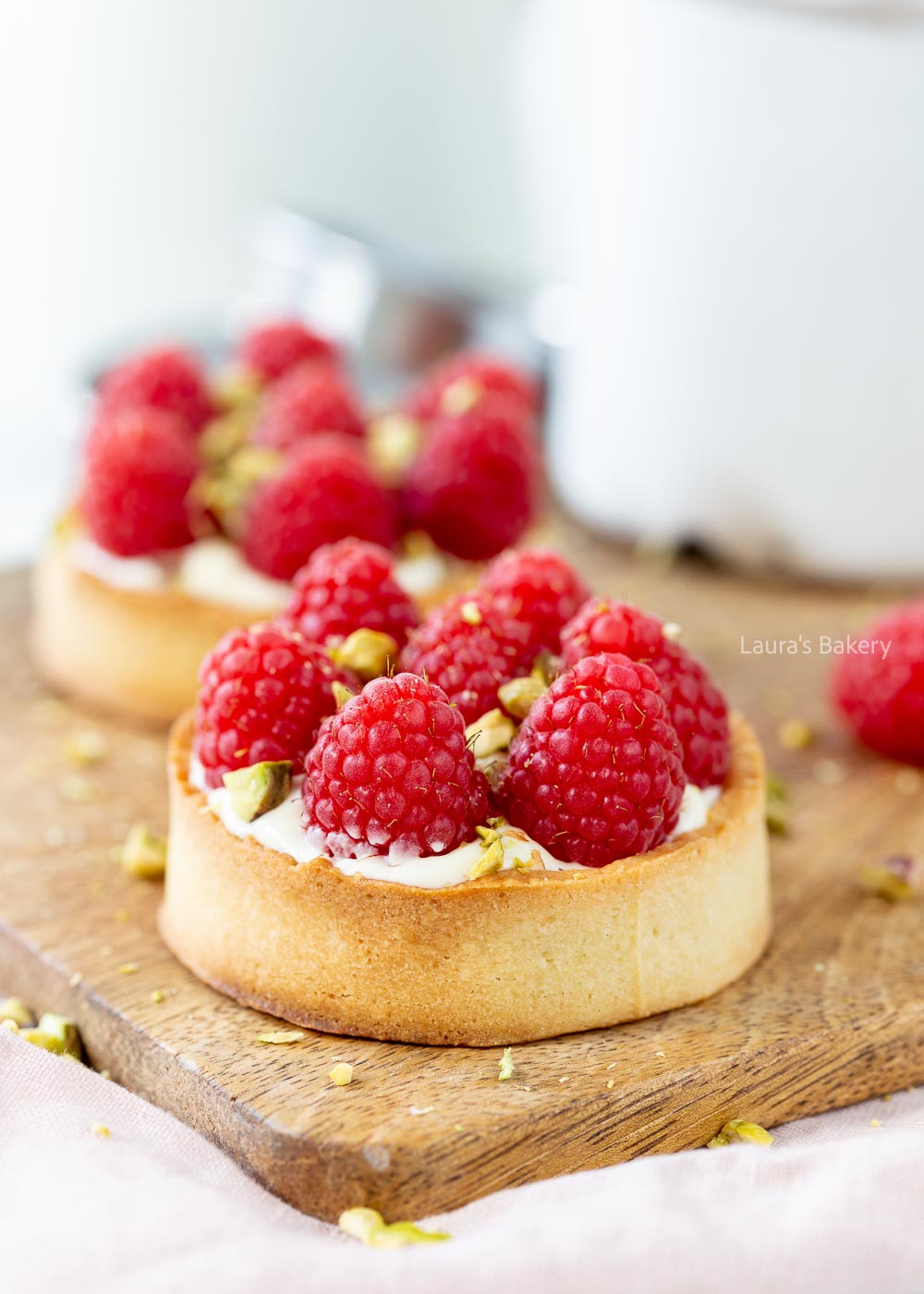 White chocolate and lemon tartlets